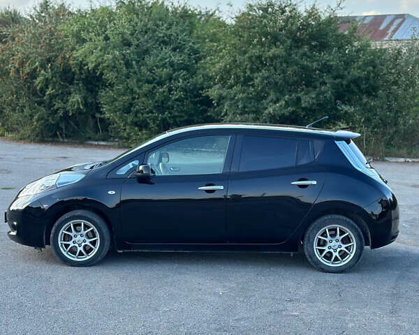 Ниссан Лиф, объемом двигателя 0 л и пробегом 110 тыс. км за 4200 $, фото 6 на Automoto.ua