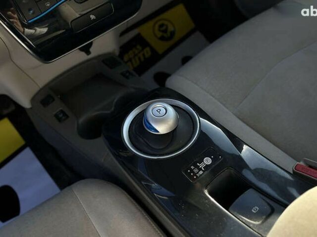 Ніссан Ліф, об'ємом двигуна 0 л та пробігом 123 тис. км за 7850 $, фото 10 на Automoto.ua
