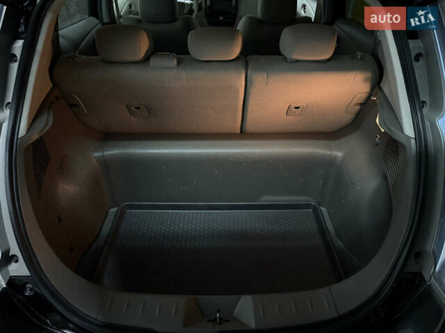 Ниссан Лиф, объемом двигателя 0 л и пробегом 114 тыс. км за 4850 $, фото 21 на Automoto.ua