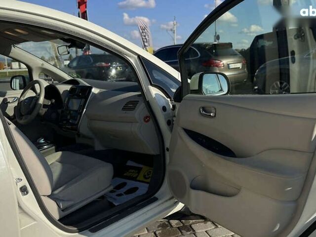 Ніссан Ліф, об'ємом двигуна 0 л та пробігом 123 тис. км за 7850 $, фото 16 на Automoto.ua