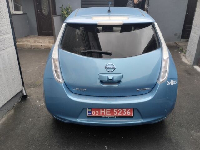 Ниссан Лиф, объемом двигателя 0 л и пробегом 122 тыс. км за 3850 $, фото 3 на Automoto.ua