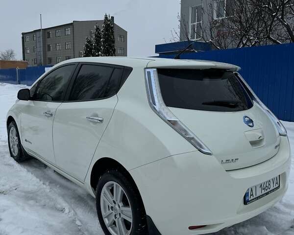 Ніссан Ліф, об'ємом двигуна 0 л та пробігом 66 тис. км за 7200 $, фото 3 на Automoto.ua