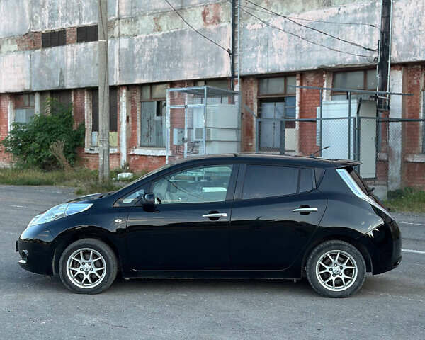 Ниссан Лиф, объемом двигателя 0 л и пробегом 110 тыс. км за 4200 $, фото 11 на Automoto.ua