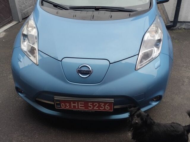 Ниссан Лиф, объемом двигателя 0 л и пробегом 122 тыс. км за 3850 $, фото 2 на Automoto.ua