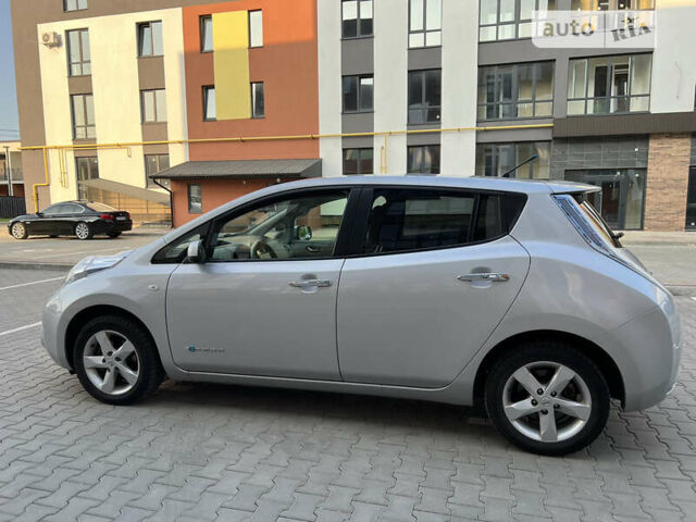 Ниссан Лиф, объемом двигателя 0 л и пробегом 104 тыс. км за 6500 $, фото 3 на Automoto.ua