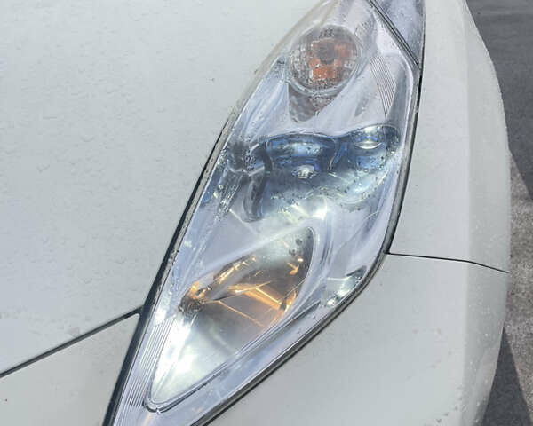 Ниссан Лиф, объемом двигателя 0 л и пробегом 102 тыс. км за 5400 $, фото 6 на Automoto.ua