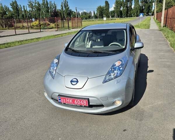 Ниссан Лиф, объемом двигателя 0 л и пробегом 200 тыс. км за 4200 $, фото 7 на Automoto.ua