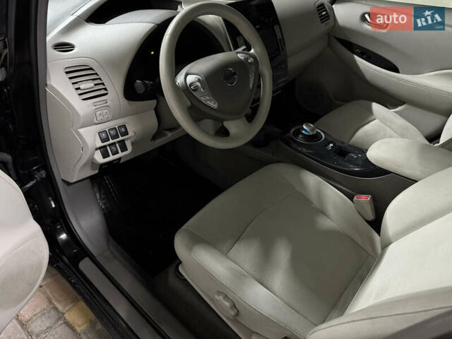 Ниссан Лиф, объемом двигателя 0 л и пробегом 114 тыс. км за 4850 $, фото 11 на Automoto.ua