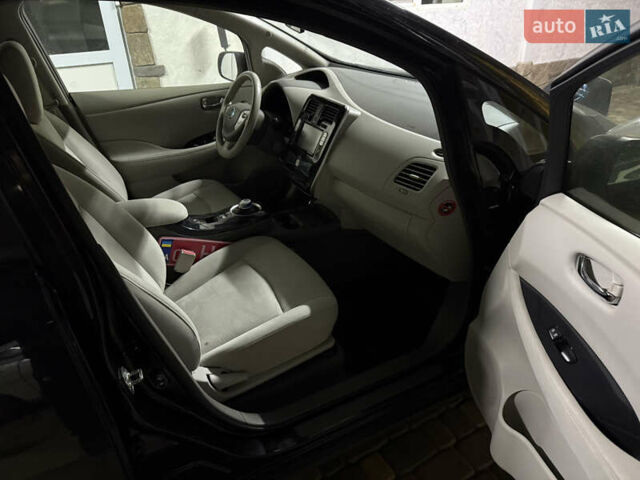 Ниссан Лиф, объемом двигателя 0 л и пробегом 114 тыс. км за 4850 $, фото 19 на Automoto.ua