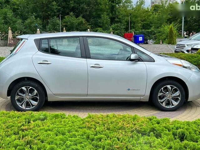 Ниссан Лиф, объемом двигателя 0 л и пробегом 73 тыс. км за 6450 $, фото 7 на Automoto.ua