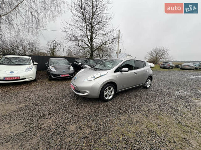 Ниссан Лиф, объемом двигателя 0 л и пробегом 168 тыс. км за 5800 $, фото 11 на Automoto.ua