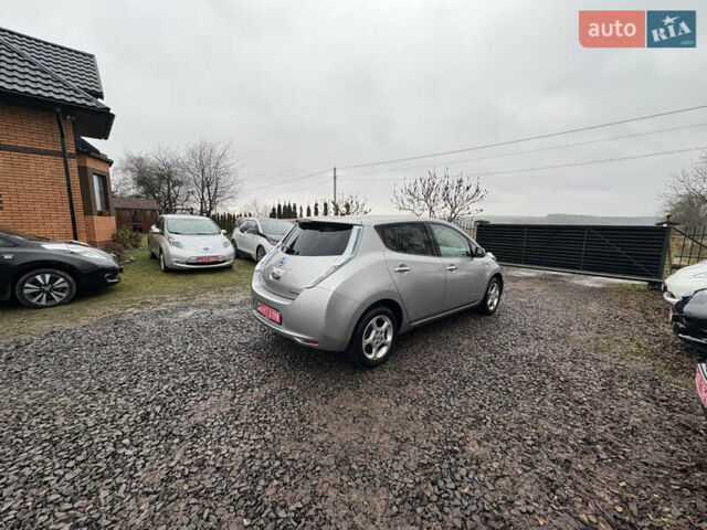 Ниссан Лиф, объемом двигателя 0 л и пробегом 168 тыс. км за 5800 $, фото 15 на Automoto.ua