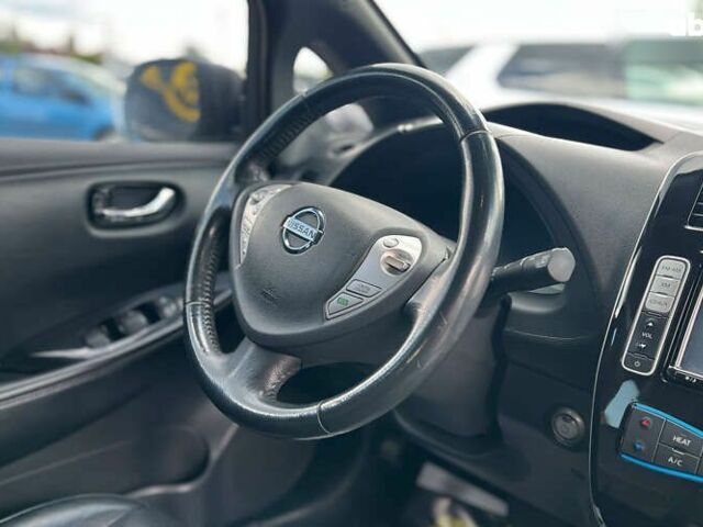 Ніссан Ліф, об'ємом двигуна 0 л та пробігом 107 тис. км за 6600 $, фото 25 на Automoto.ua