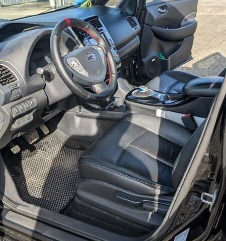 Ниссан Лиф, объемом двигателя 0 л и пробегом 155 тыс. км за 10500 $, фото 8 на Automoto.ua