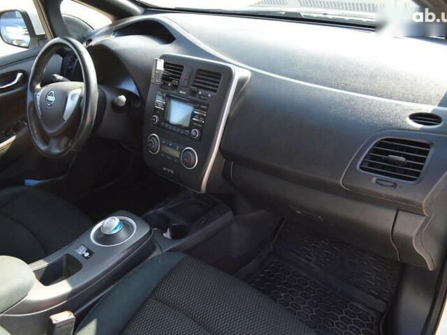 Ніссан Ліф, об'ємом двигуна 0 л та пробігом 118 тис. км за 6900 $, фото 17 на Automoto.ua