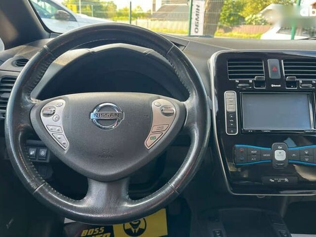 Ніссан Ліф, об'ємом двигуна 0 л та пробігом 107 тис. км за 6600 $, фото 17 на Automoto.ua