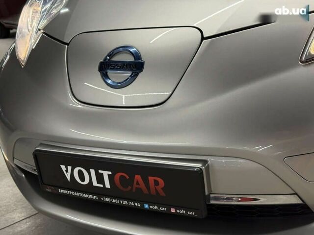 Ниссан Лиф, объемом двигателя 0 л и пробегом 93 тыс. км за 5700 $, фото 8 на Automoto.ua