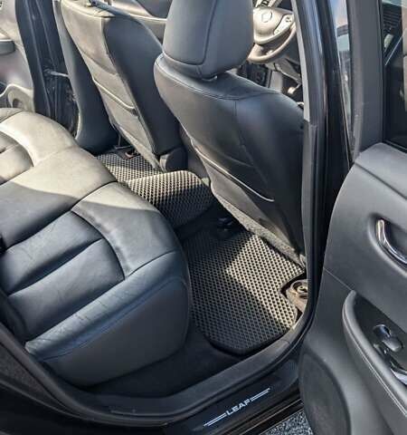 Ниссан Лиф, объемом двигателя 0 л и пробегом 155 тыс. км за 10500 $, фото 11 на Automoto.ua