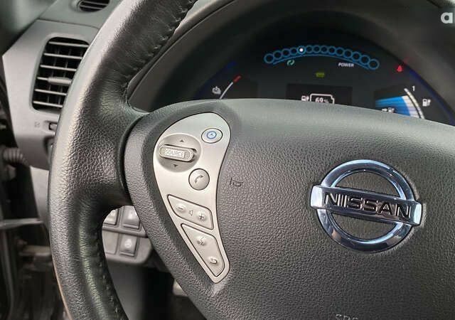 Ніссан Ліф, об'ємом двигуна 0 л та пробігом 115 тис. км за 6950 $, фото 29 на Automoto.ua
