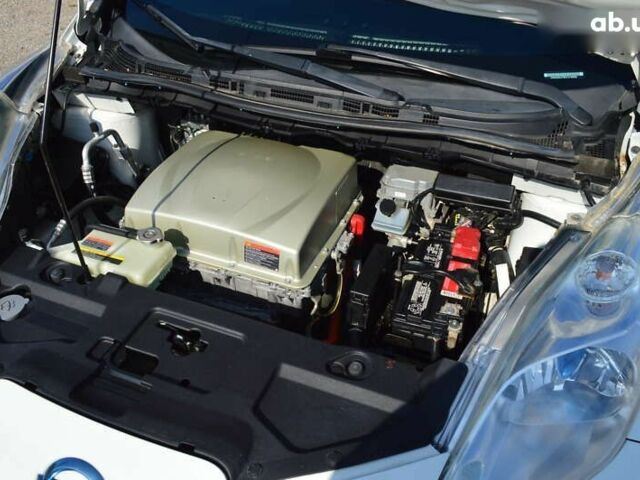 Ніссан Ліф, об'ємом двигуна 0 л та пробігом 118 тис. км за 6900 $, фото 26 на Automoto.ua