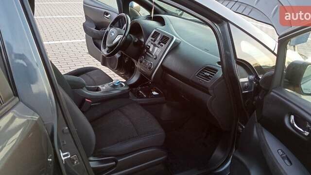 Ниссан Лиф, объемом двигателя 0 л и пробегом 173 тыс. км за 5200 $, фото 18 на Automoto.ua