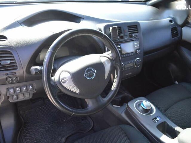 Ніссан Ліф, об'ємом двигуна 0 л та пробігом 118 тис. км за 6900 $, фото 6 на Automoto.ua