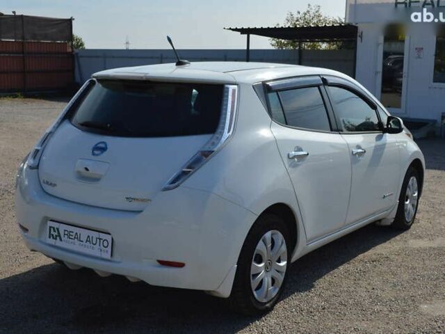 Ніссан Ліф, об'ємом двигуна 0 л та пробігом 118 тис. км за 6900 $, фото 2 на Automoto.ua