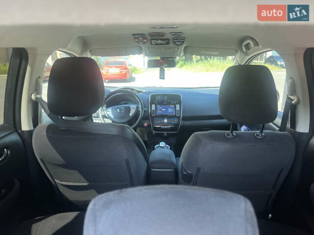 Ниссан Лиф, объемом двигателя 0 л и пробегом 160 тыс. км за 7500 $, фото 12 на Automoto.ua