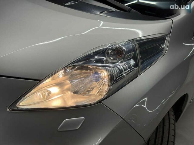 Ниссан Лиф, объемом двигателя 0 л и пробегом 93 тыс. км за 5700 $, фото 6 на Automoto.ua