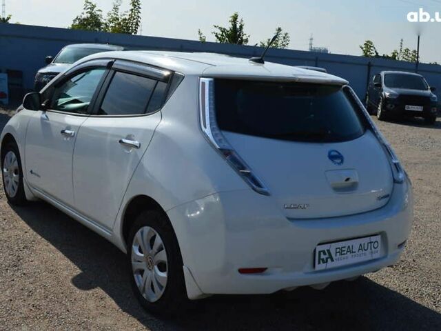 Ніссан Ліф, об'ємом двигуна 0 л та пробігом 118 тис. км за 6900 $, фото 1 на Automoto.ua