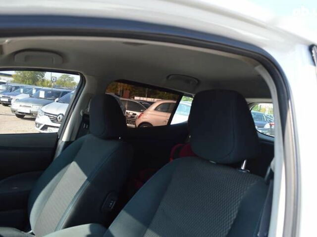 Ніссан Ліф, об'ємом двигуна 0 л та пробігом 118 тис. км за 6900 $, фото 7 на Automoto.ua