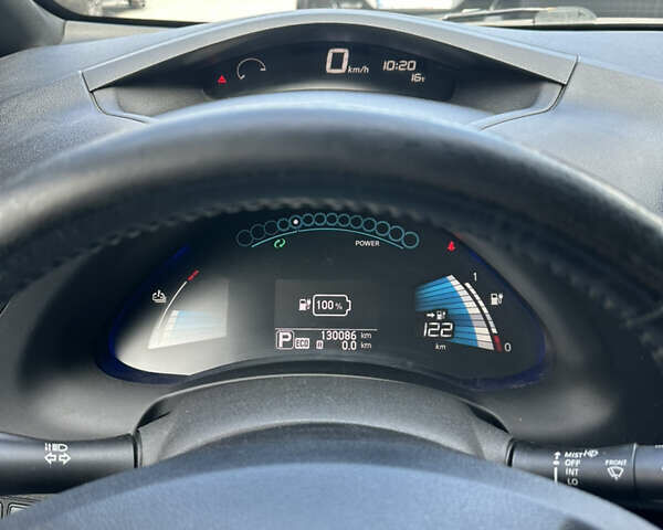 Ниссан Лиф, объемом двигателя 0 л и пробегом 130 тыс. км за 6200 $, фото 13 на Automoto.ua