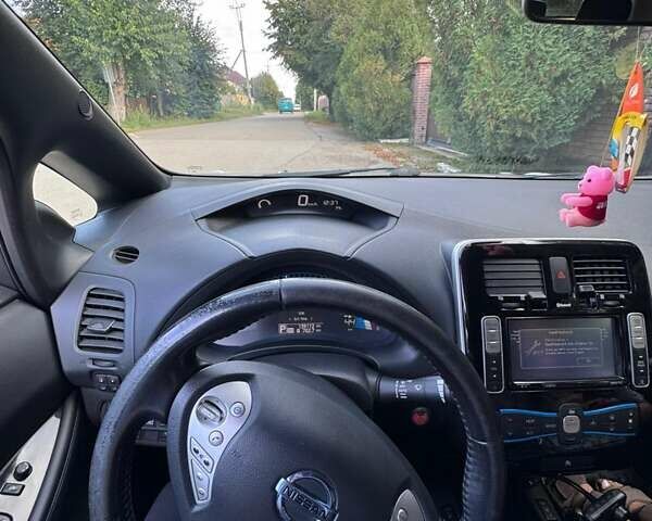 Ниссан Лиф, объемом двигателя 0 л и пробегом 139 тыс. км за 5650 $, фото 25 на Automoto.ua