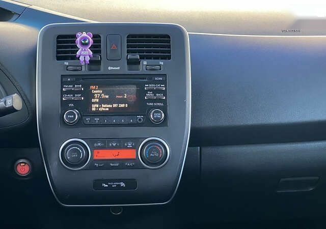 Ниссан Лиф, объемом двигателя 0 л и пробегом 125 тыс. км за 5700 $, фото 13 на Automoto.ua