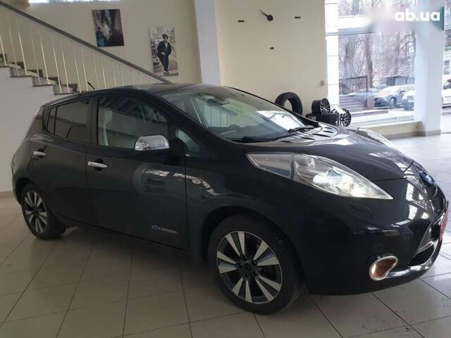 Ниссан Лиф, объемом двигателя 0 л и пробегом 67 тыс. км за 8500 $, фото 1 на Automoto.ua