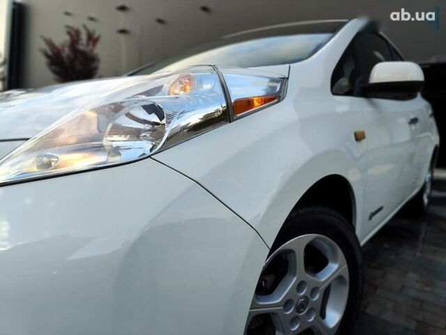 Ніссан Ліф, об'ємом двигуна 0 л та пробігом 114 тис. км за 5990 $, фото 1 на Automoto.ua