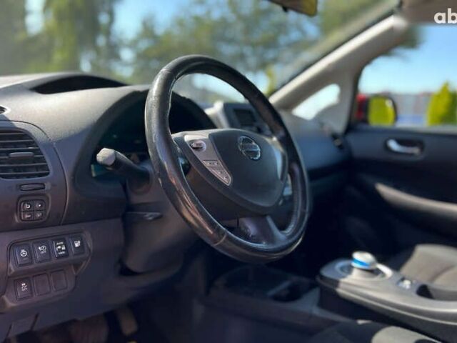 Ниссан Лиф, объемом двигателя 0 л и пробегом 149 тыс. км за 6999 $, фото 15 на Automoto.ua
