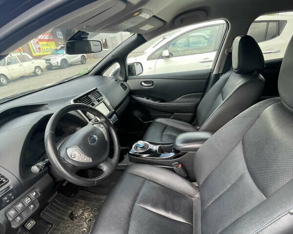 Ниссан Лиф, объемом двигателя 0 л и пробегом 140 тыс. км за 7500 $, фото 8 на Automoto.ua