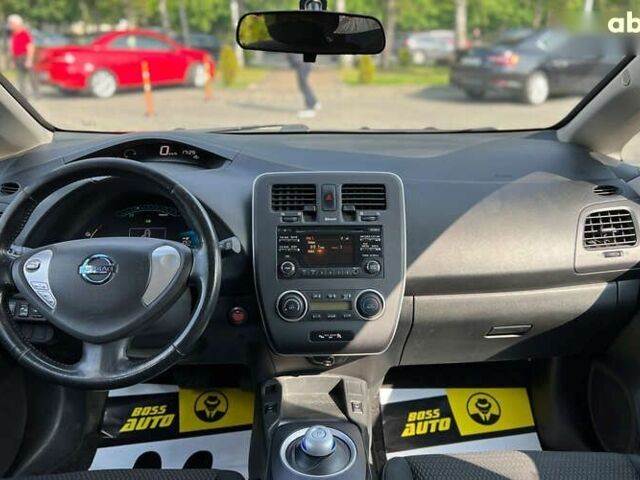 Ниссан Лиф, объемом двигателя 0 л и пробегом 149 тыс. км за 7200 $, фото 12 на Automoto.ua