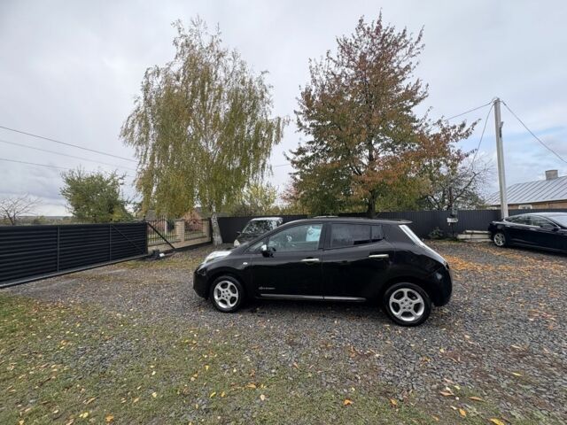 Ниссан Лиф, объемом двигателя 0 л и пробегом 102 тыс. км за 6000 $, фото 15 на Automoto.ua