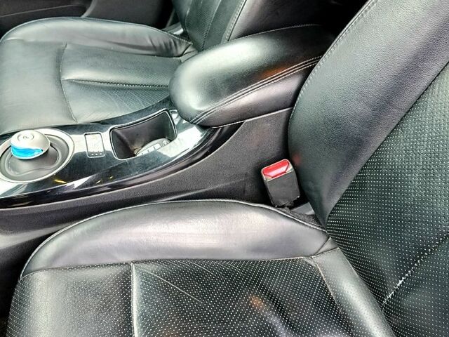 Ниссан Лиф, объемом двигателя 80 л и пробегом 170 тыс. км за 6500 $, фото 2 на Automoto.ua