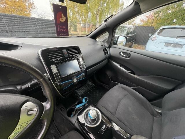 Ниссан Лиф, объемом двигателя 0 л и пробегом 102 тыс. км за 6000 $, фото 20 на Automoto.ua