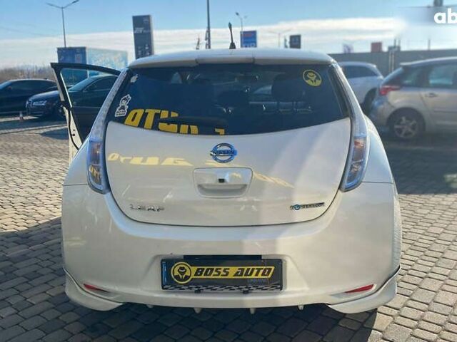 Ніссан Ліф, об'ємом двигуна 0 л та пробігом 122 тис. км за 7700 $, фото 4 на Automoto.ua