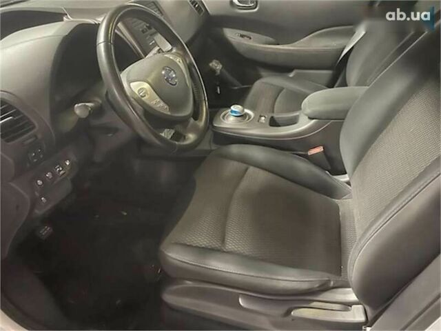 Ниссан Лиф, объемом двигателя 0 л и пробегом 88 тыс. км за 7800 $, фото 5 на Automoto.ua