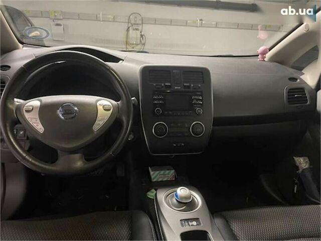 Ниссан Лиф, объемом двигателя 0 л и пробегом 88 тыс. км за 7800 $, фото 6 на Automoto.ua