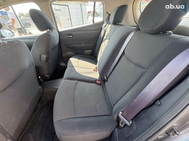 Ниссан Лиф, объемом двигателя 0 л и пробегом 125 тыс. км за 6990 $, фото 24 на Automoto.ua