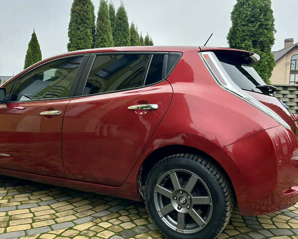 Ниссан Лиф, объемом двигателя 0 л и пробегом 97 тыс. км за 5900 $, фото 9 на Automoto.ua