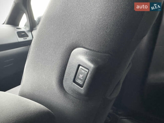 Ниссан Лиф, объемом двигателя 0 л и пробегом 116 тыс. км за 7800 $, фото 45 на Automoto.ua