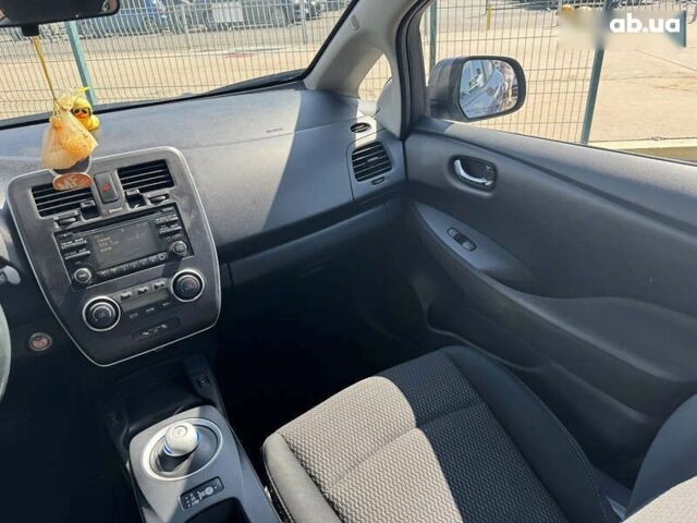 Ниссан Лиф, объемом двигателя 0 л и пробегом 125 тыс. км за 6990 $, фото 26 на Automoto.ua