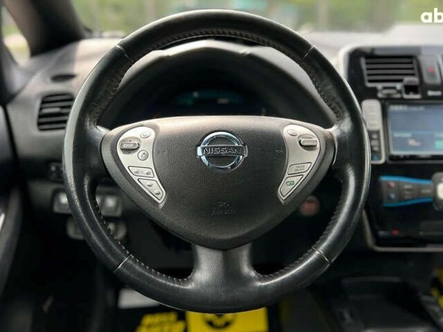 Ніссан Ліф, об'ємом двигуна 0 л та пробігом 80 тис. км за 6400 $, фото 13 на Automoto.ua